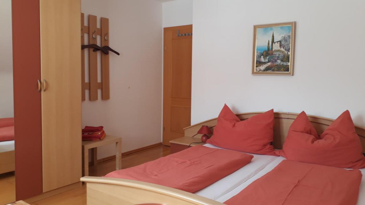 Appartement Poelzl Oeblarn Region Schladming Dachstein Oblarn Bagian luar foto