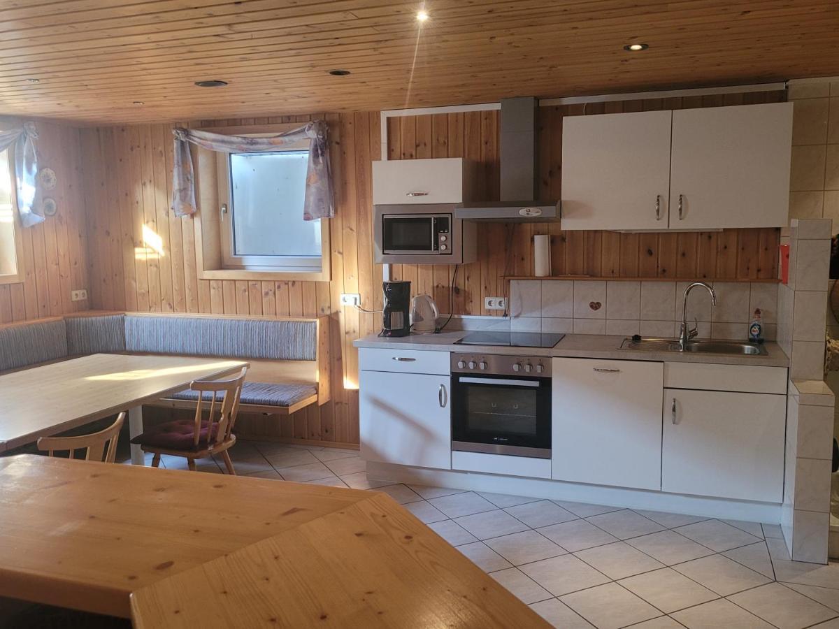 Appartement Poelzl Oeblarn Region Schladming Dachstein Oblarn Bagian luar foto