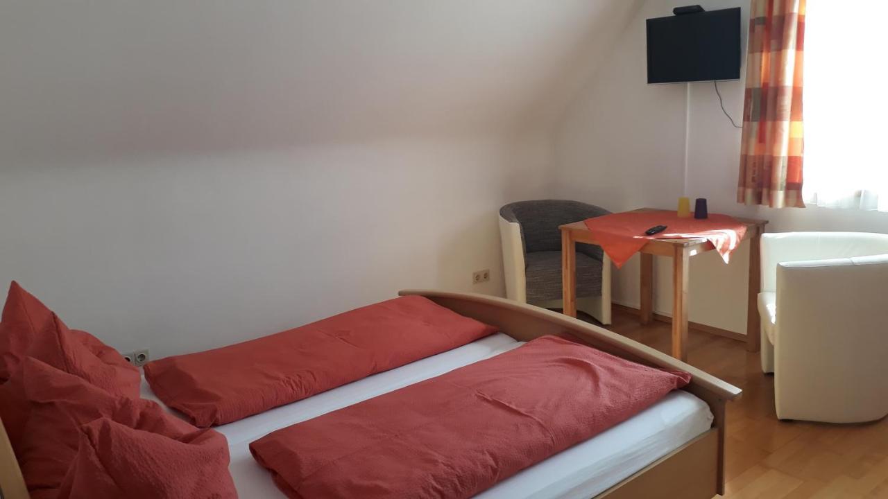 Appartement Poelzl Oeblarn Region Schladming Dachstein Oblarn Bagian luar foto